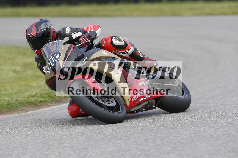 /Archiv-2025/08 20.04.2025 Speer Racing ADR/Gruppe rot/910